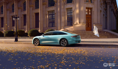 智界新S7全面进化 Model 3王者地位迎来强势挑战