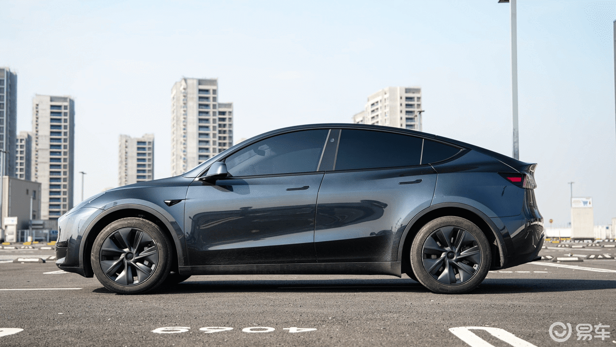大众ID. 与众对比Model Y，均衡才是硬道理！