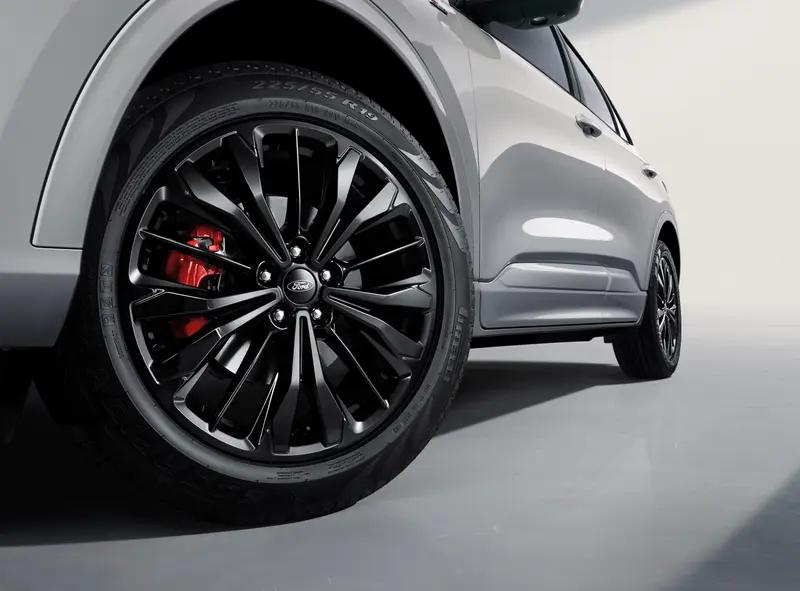 福特锐际2.0T推出限时一口价 售价11.98万起