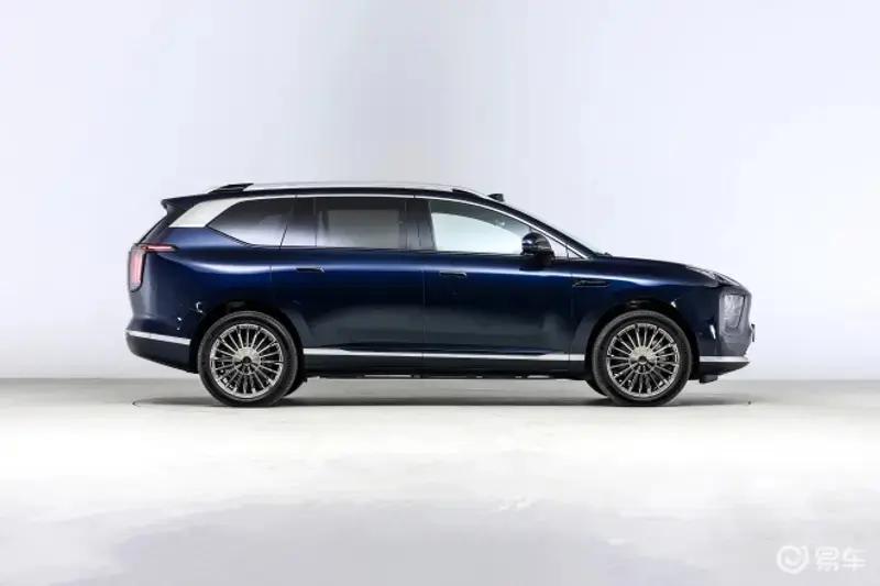 昊铂HL开启首批交付 售26.98万元起