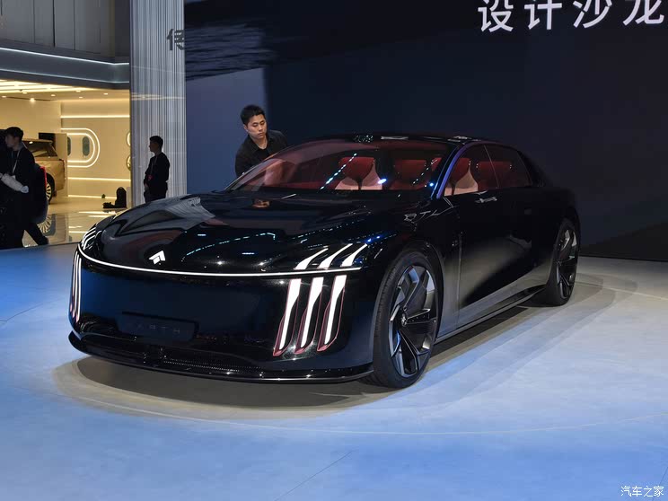 2025上海车展：看了这些车开始期待2026年 宝马/大众将要开始反击