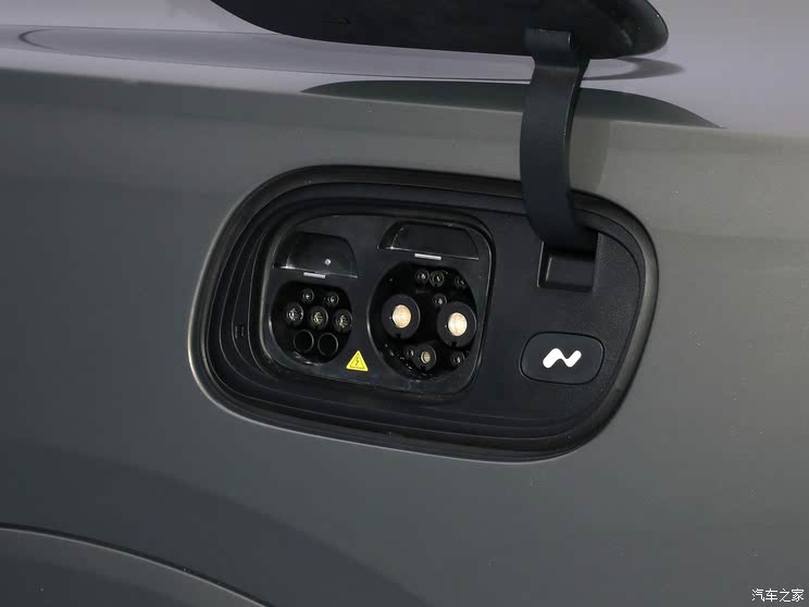 全新雷克萨斯ES/极氪9X/仰望U8L等 2025上海车展新车汇总（下）