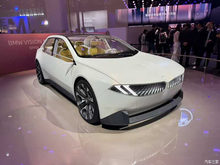 全新雷克萨斯ES/极氪9X/仰望U8L等 2025上海车展新车汇总（下）