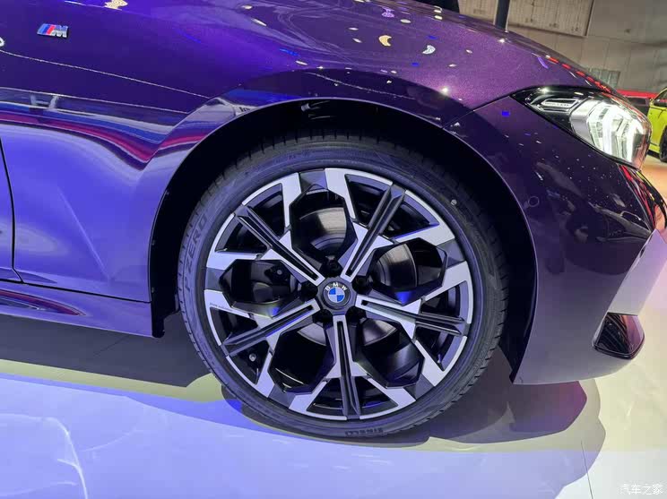 全新雷克萨斯ES/极氪9X/仰望U8L等 2025上海车展新车汇总（下）