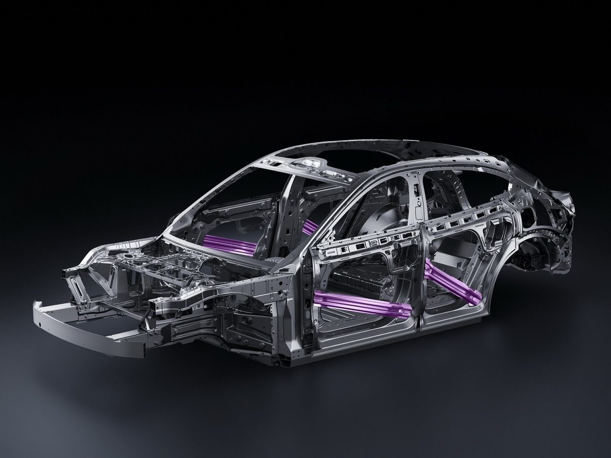 先进科技全面领先，“豪华高性能SUV”小米YU7正式发布