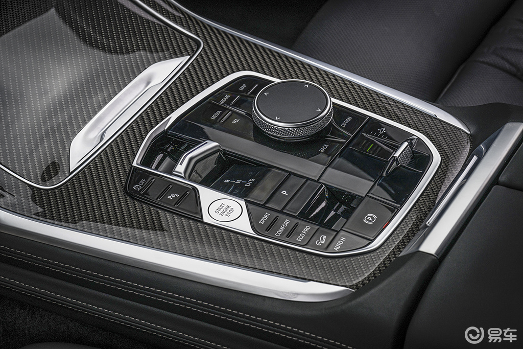 越大越好：BMW X7