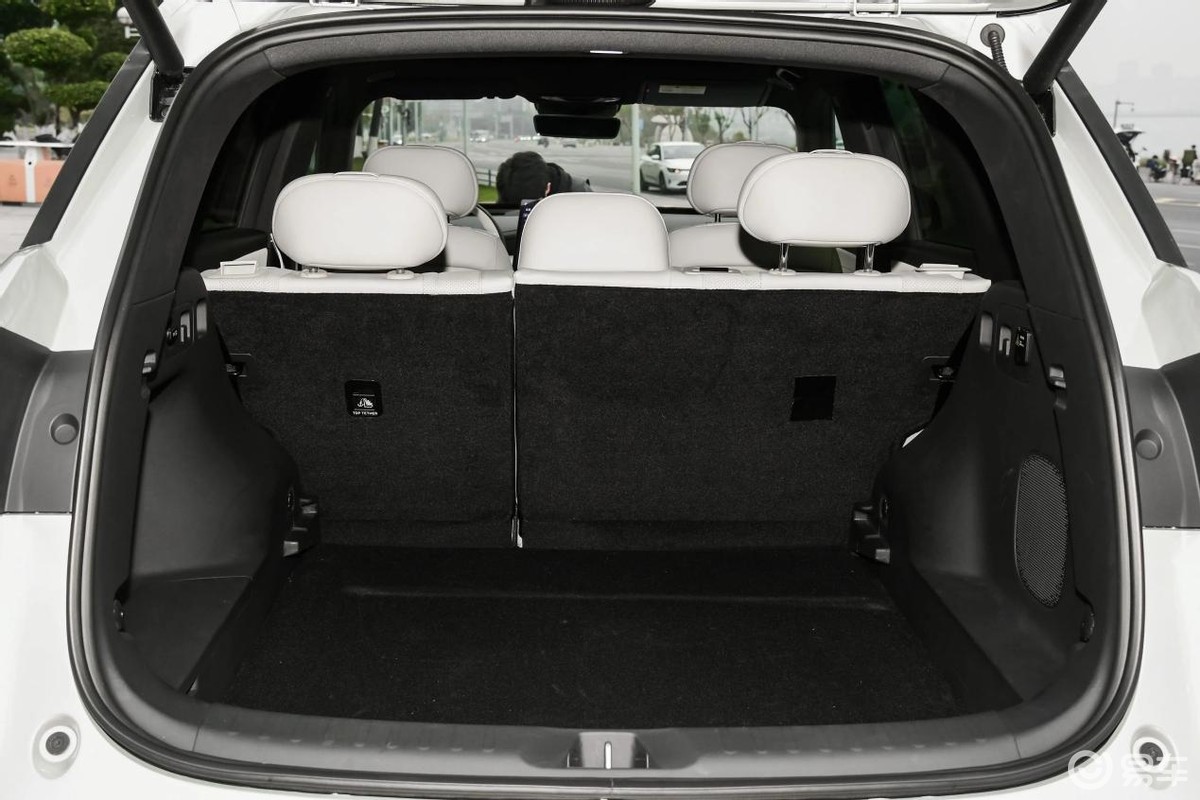 想买插混中型SUV，长安启源Q07、宋L DM-i咋选？
