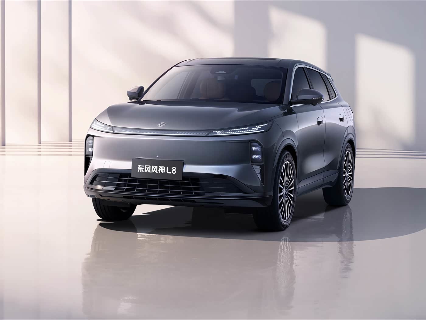 东风风神L8预售：纯电续航112km和185km