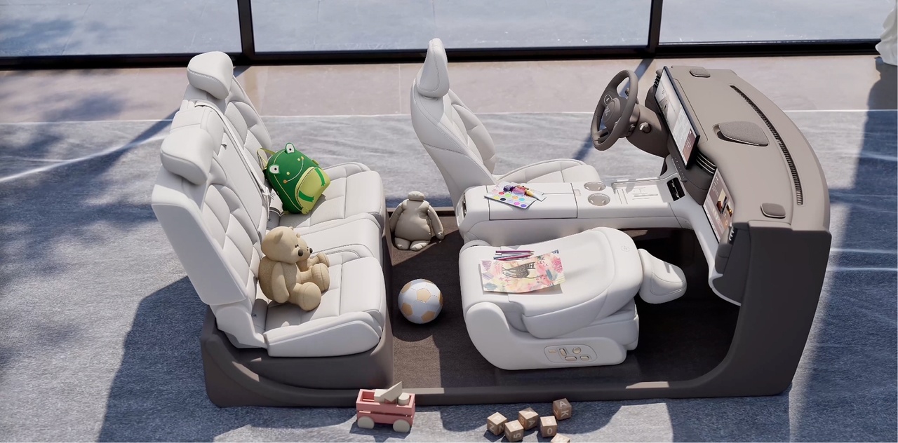 智己LS6：用「掀桌式」技术重构新能源SUV的价值锚点