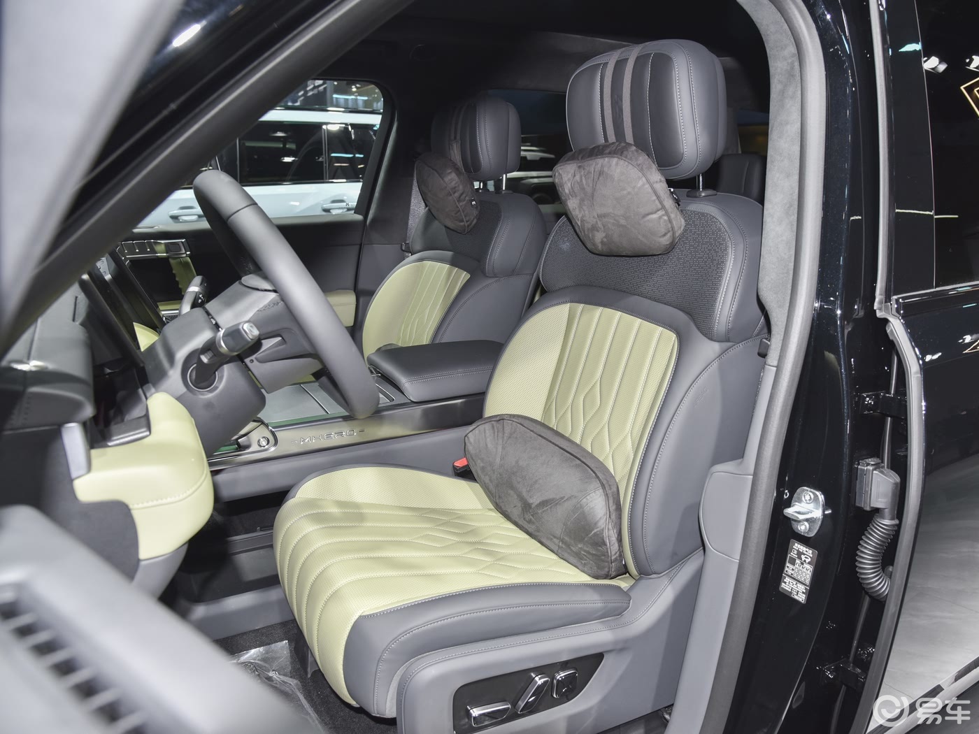 华为智驾+非承载式车身，猛士M817上市，31.99万起