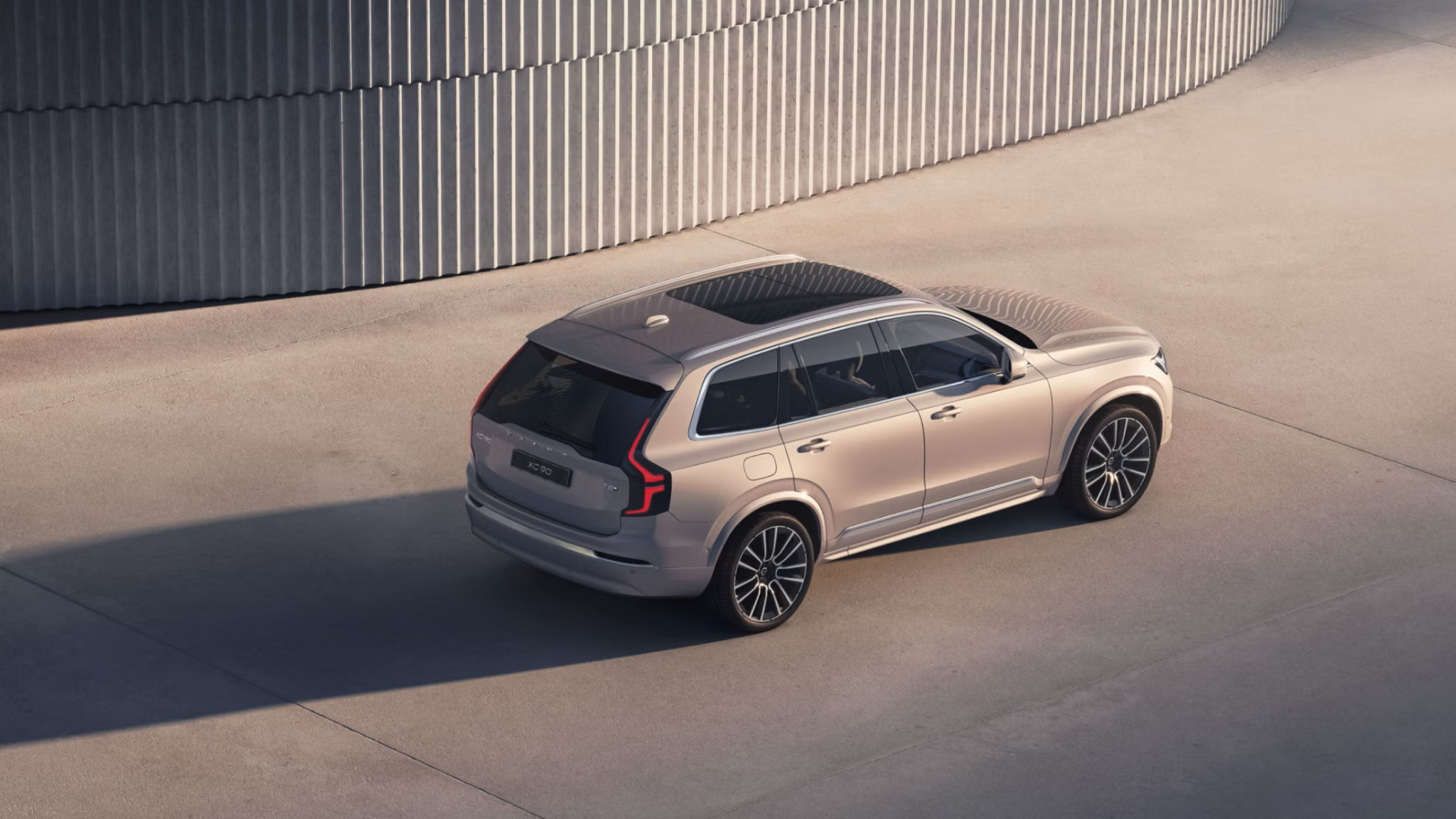 豪华SUV市场的理性之选，让家人安心才是真奢华。