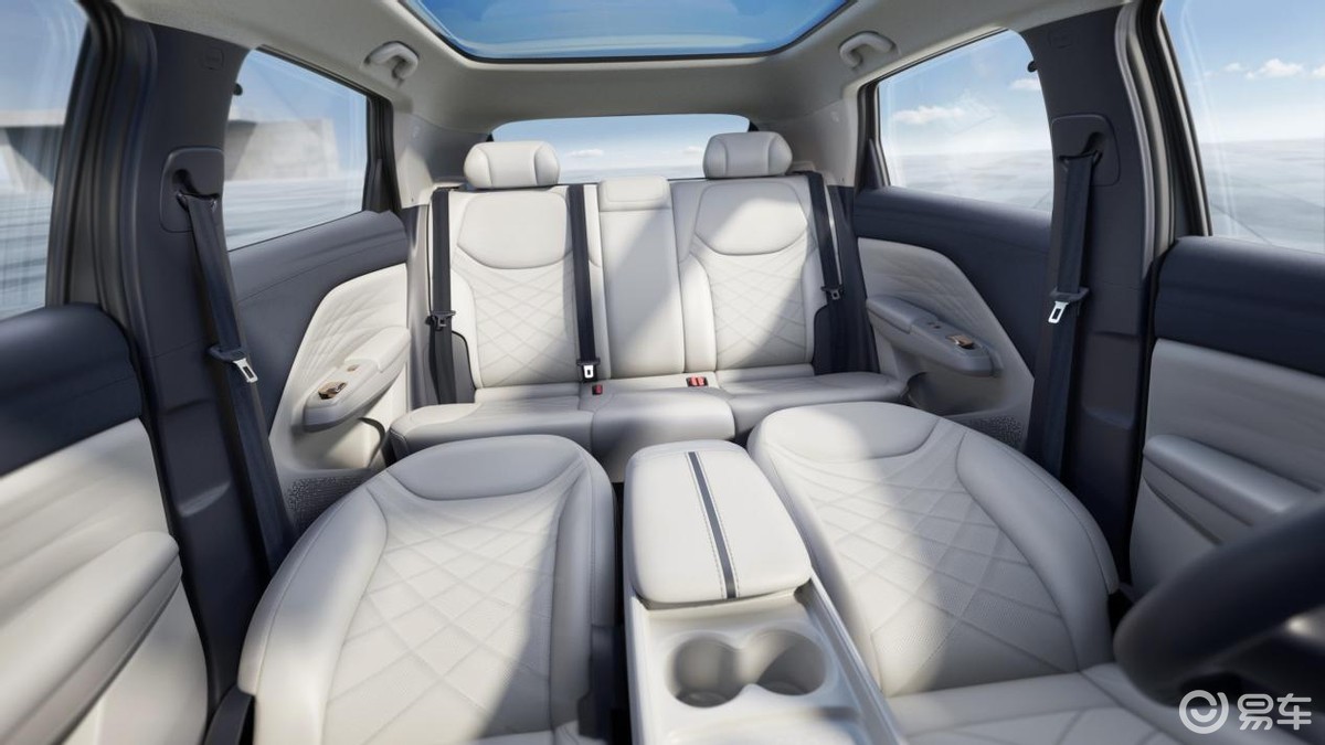 瞄准比亚迪海鸥、吉利星愿,极狐T1预售价6.88万元起