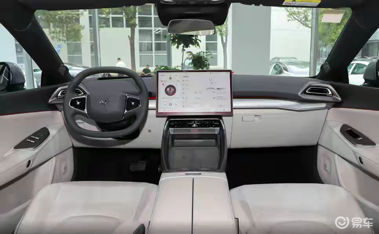 极狐这次动真格了!3.7秒破百性能,15万级别闭眼入?