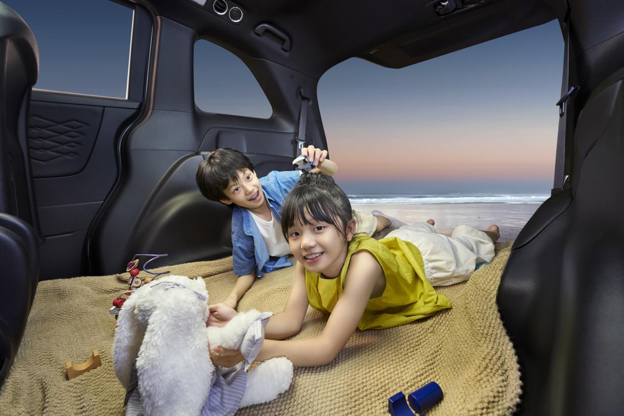 颜值价更值，标配即高配，艾力绅焕新上市真“一部到位”！