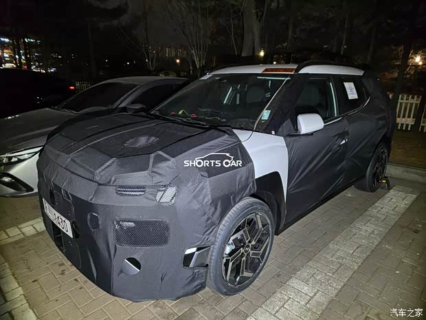 全新现代Bayon谍照 方盒子造型 引入混动系统 将于2026年首发