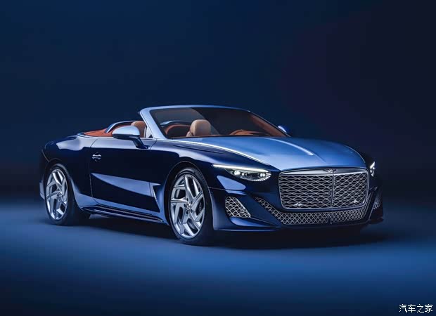 高度定制化!3D打印铂金上车!宾利Batur Convertible #4官图发布