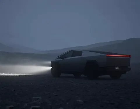 科幻皮卡闯入现实，双电机全轮驱动，续航523km，牵引力3.4吨