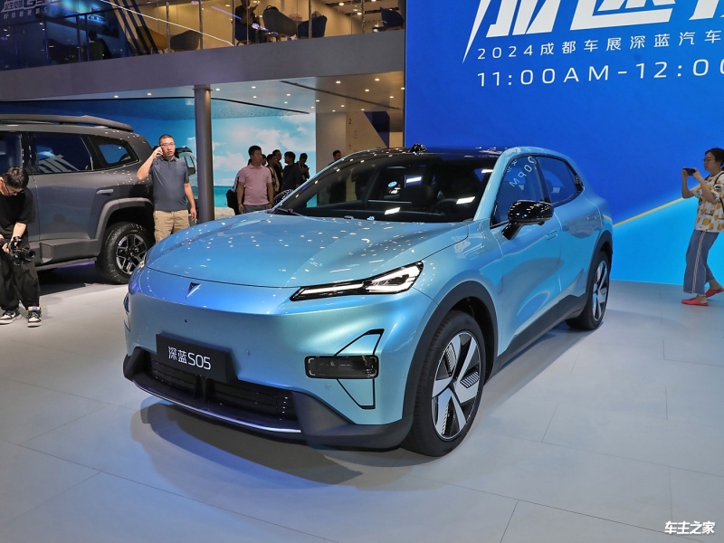 成都深蓝S05最高优惠0.90万 仅11.59万可入手